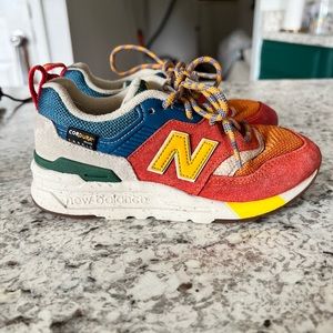 ADORABLE New Balance